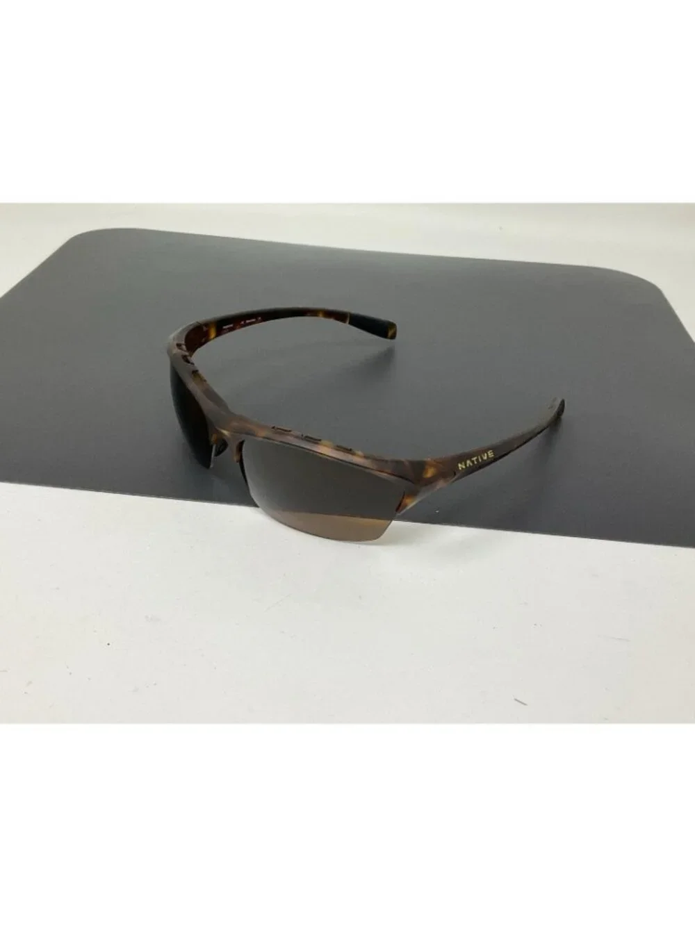 Native Endura Tigers Eye  Men’s Sunglasses Wrap Polarized UV Tortoise